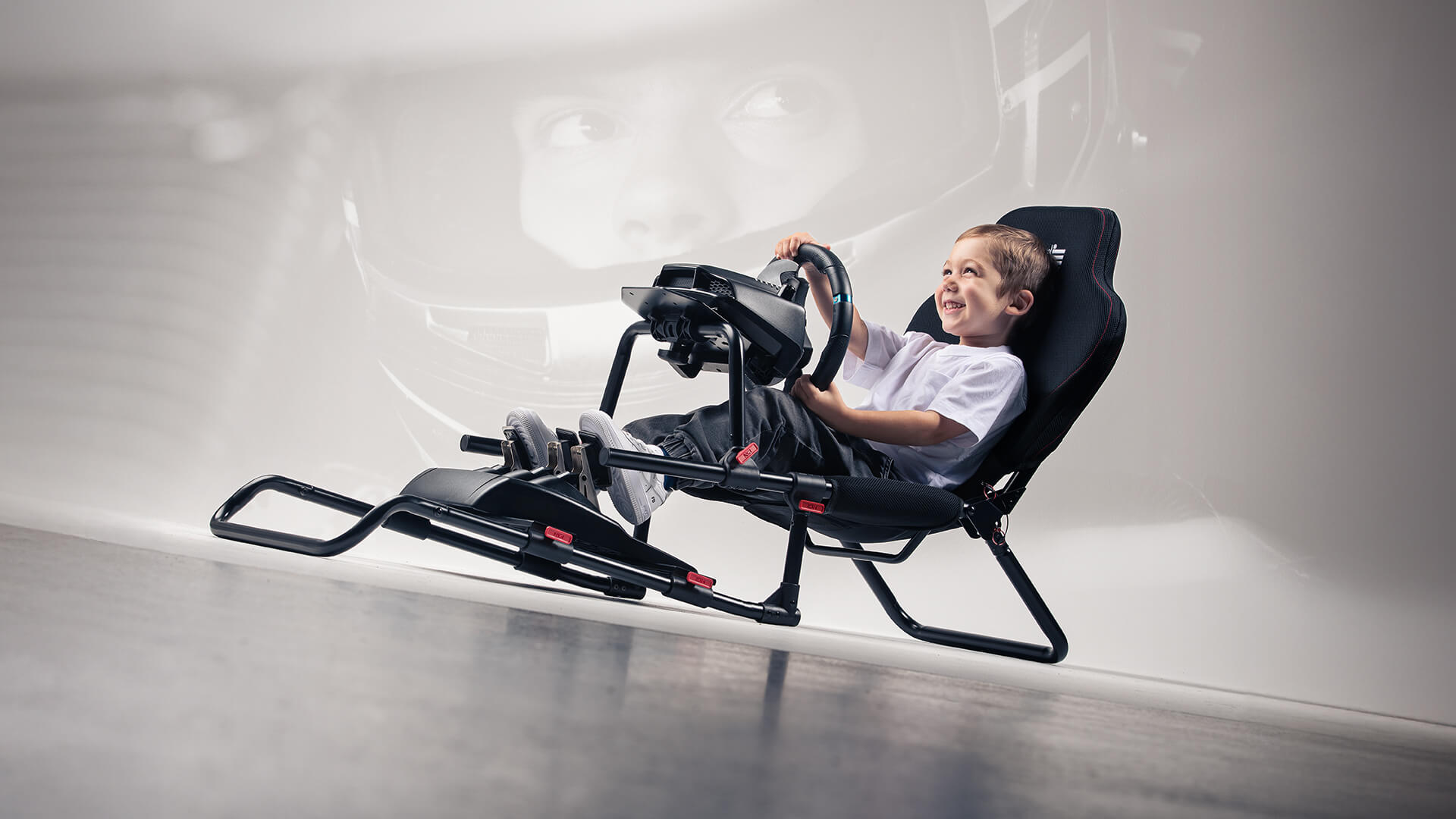 GTLite Junior: Ignite a Passion for Racing in Young Enthusiasts